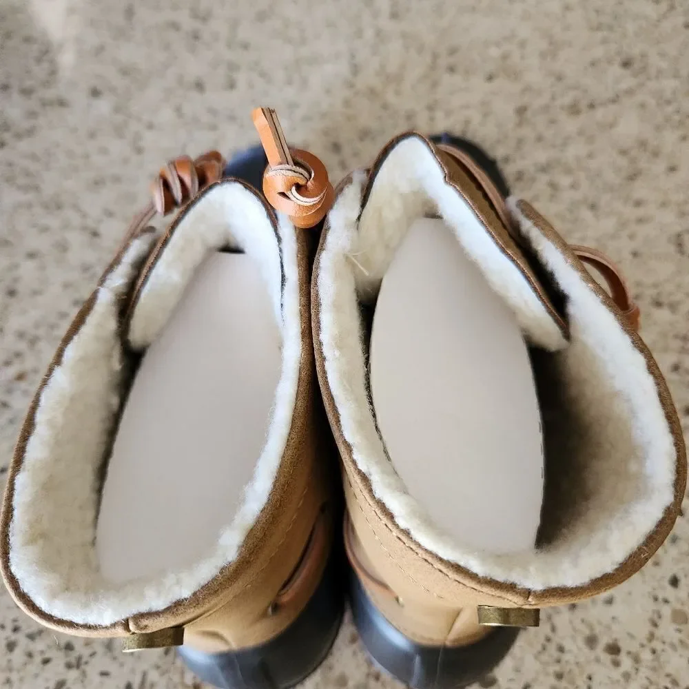 Seven7 Womens Hollis Duckboot Chocolate Size 8